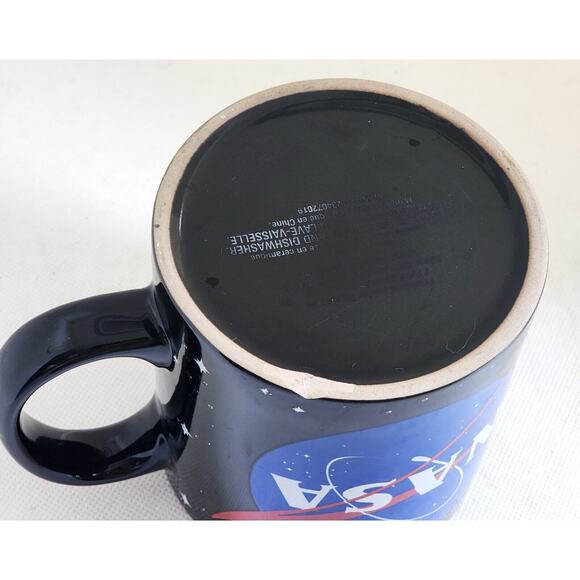 Mug/Cup-NASA-Black-NASA Logo-Large-Holds 2 Cups - Picture 5 of 10